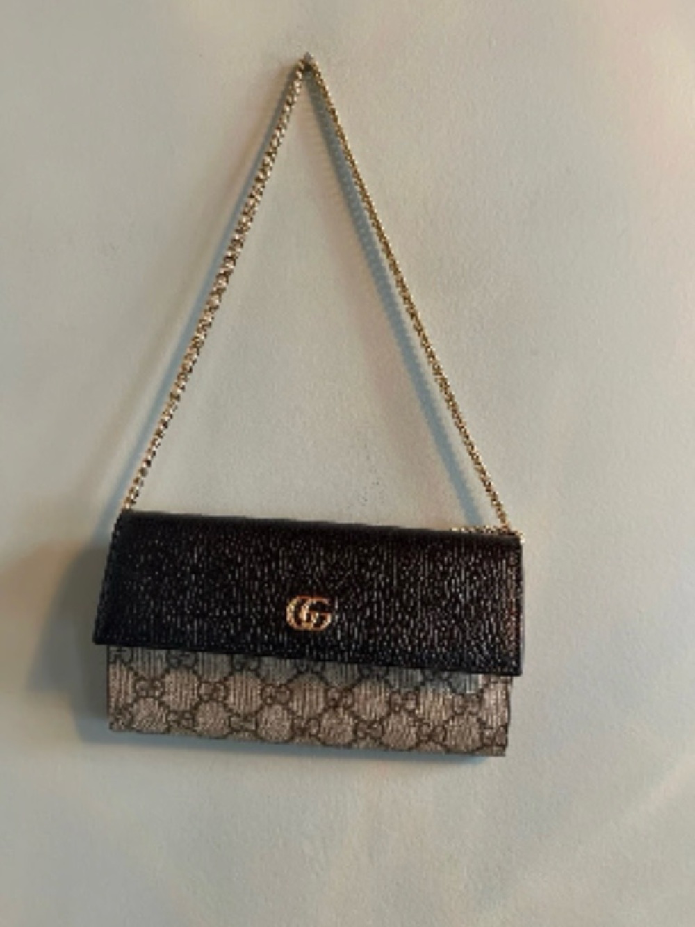 Gucci Black Leather & Beige GG Supreme Continental Wallet with Gold Double G - Picture 6 of 6